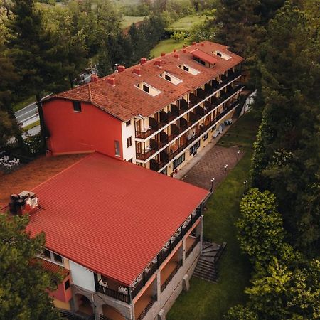 Milionis Forest Hotel Grevená Kültér fotó